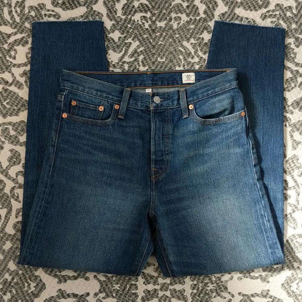 EUC Levi's white oak cone jeans - Picture 3 of 13